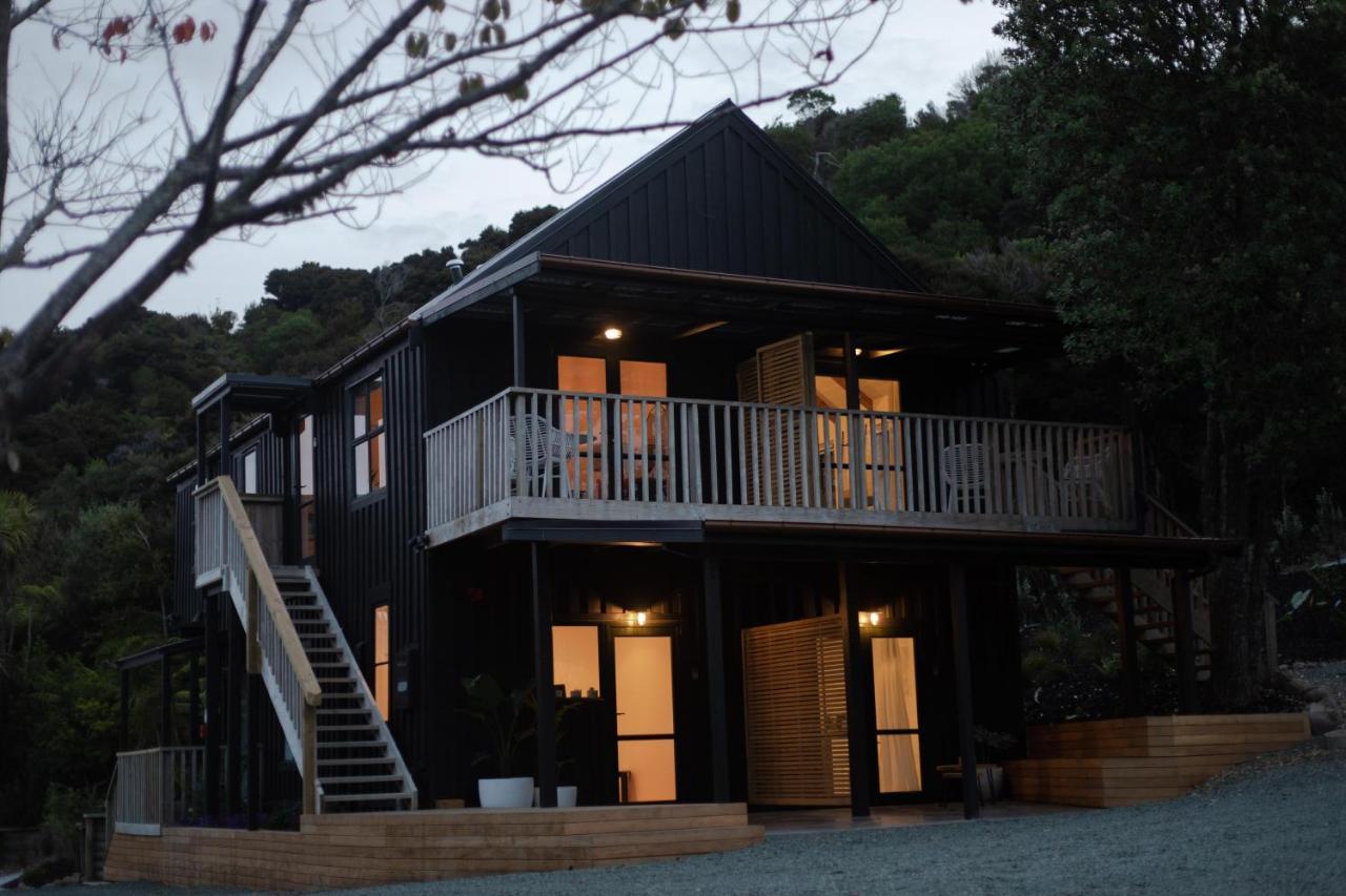 Tui & Nikau Cabins Манґафаі Екстер'єр фото
